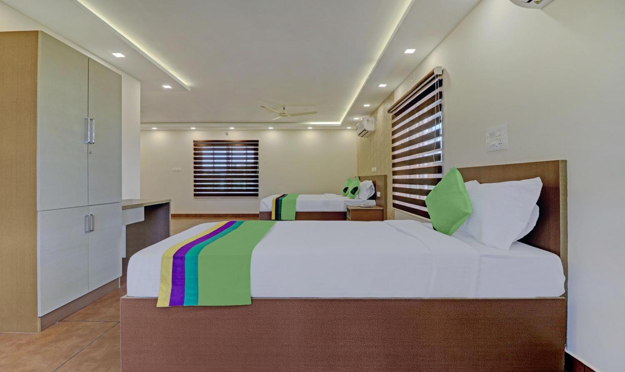 Treebo Golden Terminal, Kochi Airport Hotel Eksteriør billede