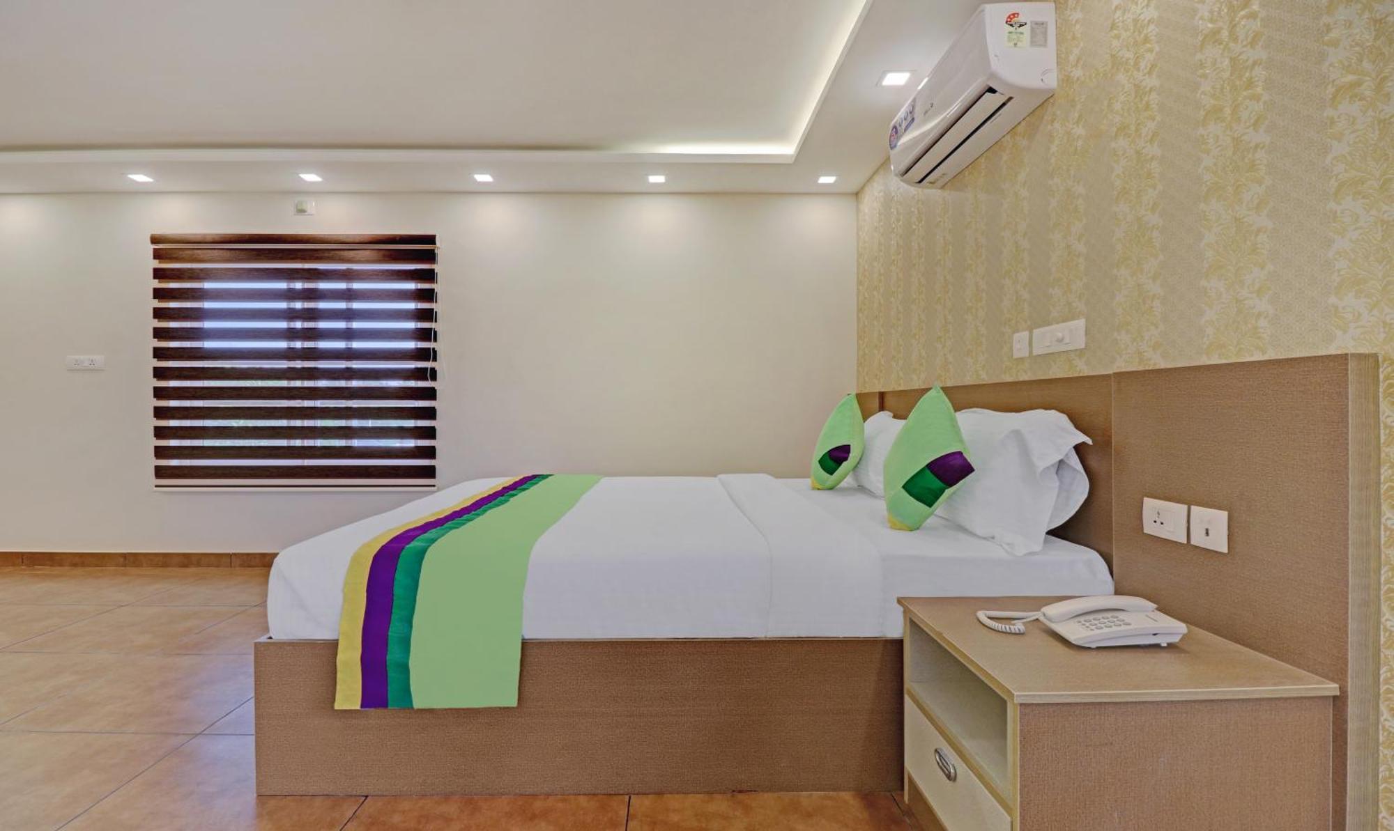 Treebo Golden Terminal, Kochi Airport Hotel Eksteriør billede