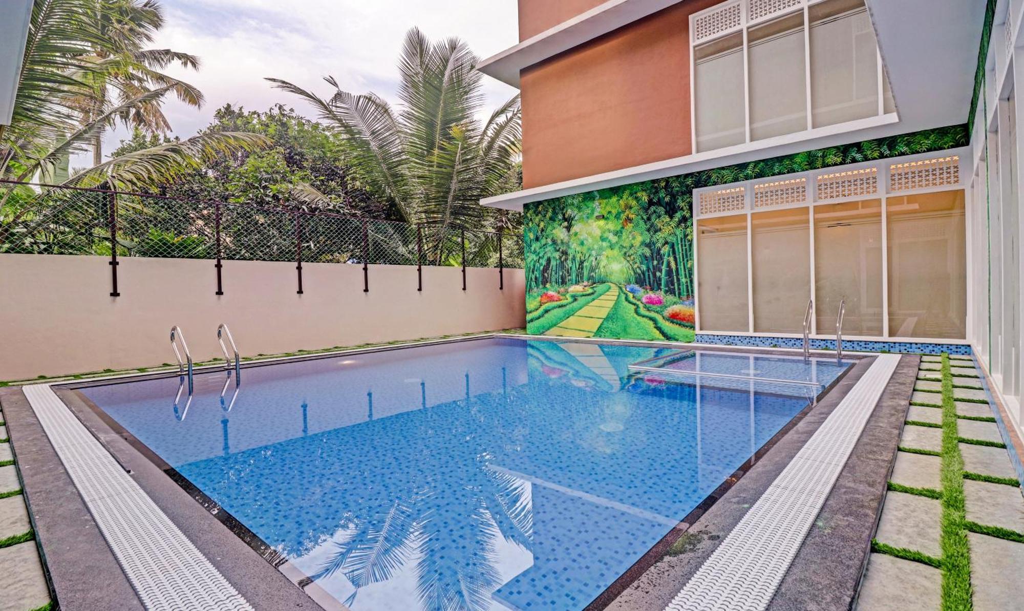 Treebo Golden Terminal, Kochi Airport Hotel Eksteriør billede